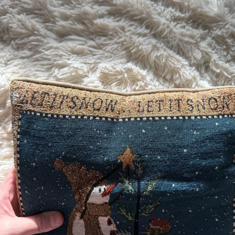 Vintage Fashion Snowman Let It Snow Christmas Pillow